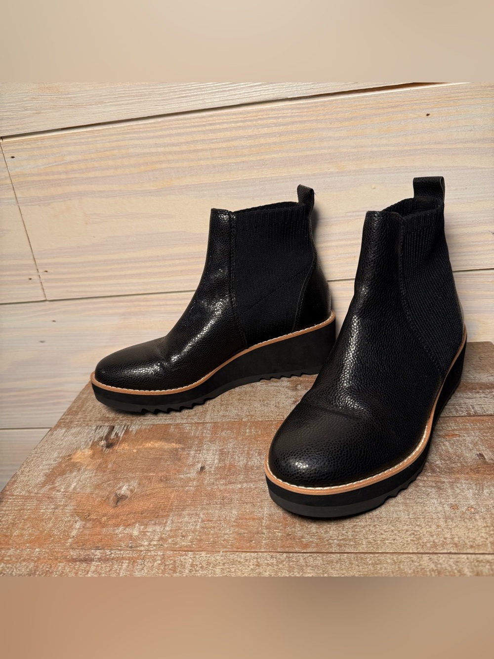 Eileen Fisher Black Textured Leather Platform Chelsea Booties